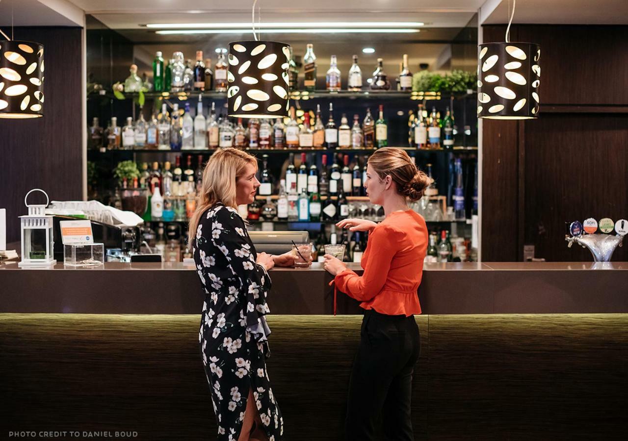 Novotel Sydney Parramatta Exteriör bild